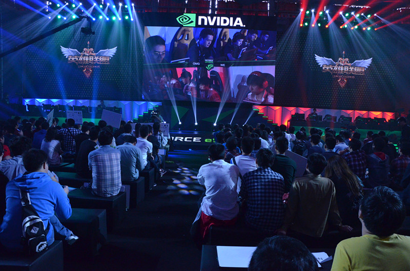 三角稳定攻 三角稳定攻