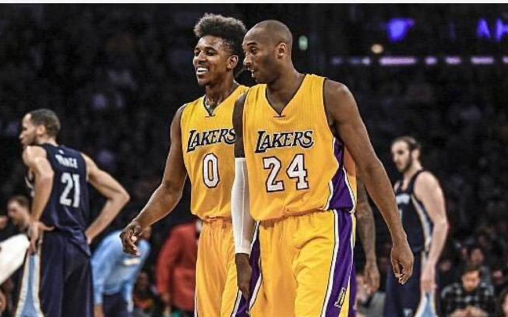 阿森纳四线 阿森纳四线